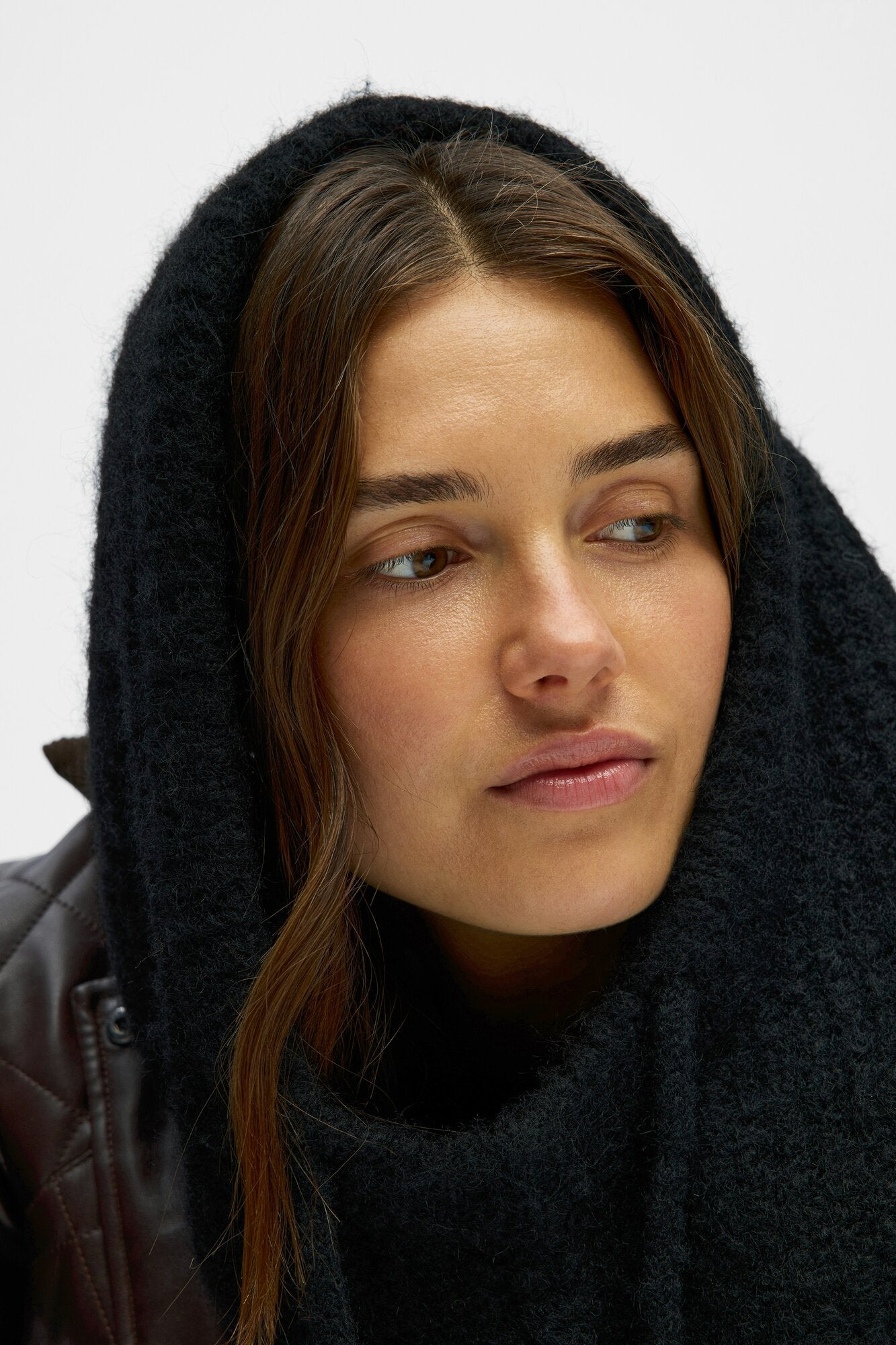 Milu Cable Knit Balaclava - sort